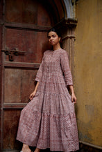 Load image into Gallery viewer, The Pepper Maxi - brown jaal

