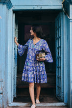 Load image into Gallery viewer, the STEVIA dress - blue floral
