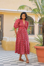 Load image into Gallery viewer, the ANISE midi - deep red with butis
