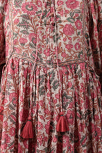 Load image into Gallery viewer, The NUTMEG midi - white &amp; pink floral

