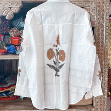 Load image into Gallery viewer, The HOLIDAY shirts - mughal buta fun play🩷
