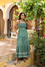 Load image into Gallery viewer, the BAY maxi dress - bottle green
