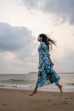 Load image into Gallery viewer, The Pepper Maxi - Blue &amp; Green floral
