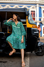 Load image into Gallery viewer, The STEVIA dress - pine green w/ blue buti
