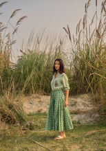 Load image into Gallery viewer, the Godet Skirt - green butis
