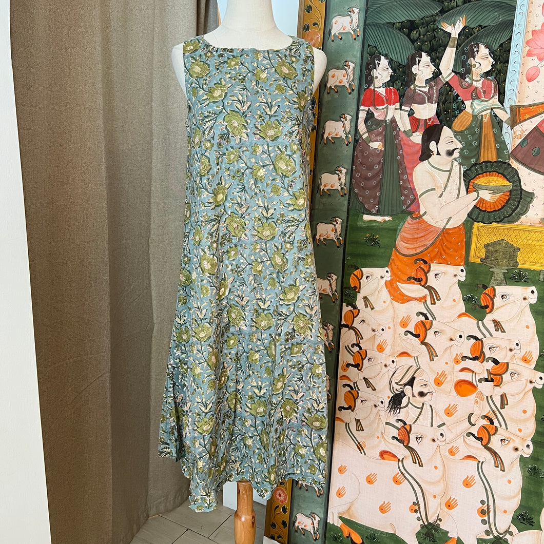 the KAFFIR midi - vintage green