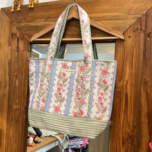 Load image into Gallery viewer, The mini summer totes - multi prints
