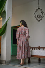 Load image into Gallery viewer, the ANISE midi - brown with red and pink floral
