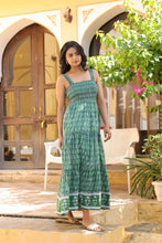 Load image into Gallery viewer, the BAY maxi dress - bottle green
