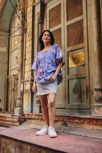 Load image into Gallery viewer, the CELERY top - purple jaal block printed
