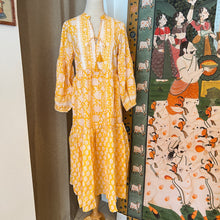 Load image into Gallery viewer, The WASABI midi - yellow with white floral
