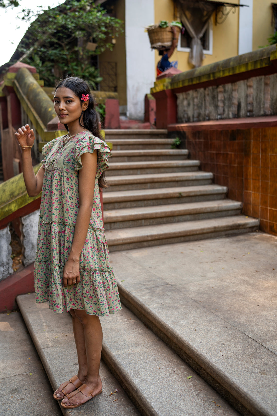 the CILANTRO mini - pea green w/ fuchsia pink floral