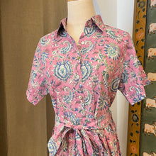 Load image into Gallery viewer, the PARSLEY MIDI dress - soft purple w/ blue parsley
