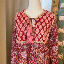 Load image into Gallery viewer, the Thyme maxi - red colourful floral
