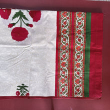 Load image into Gallery viewer, 6 seater Table cloth - block printed cream with Mughal buta
