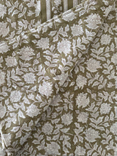 Load image into Gallery viewer, Olive green 6 seater Table cloth - block printed green jaal all over
