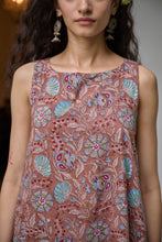 Load image into Gallery viewer, the KAFFIR midi - brown with red and pink floral
