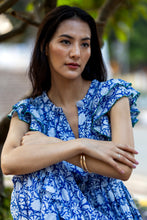 Load image into Gallery viewer, the CILANTRO midi - deep blue w/ white floral
