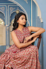 Load image into Gallery viewer, BORAGE MIDI dress - brown with red butis
