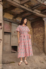 Load image into Gallery viewer, the PARSLEY MIDI dress - soft pink floral
