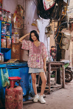 Load image into Gallery viewer, the CELERY top - soft pink jaal/lurex block printed
