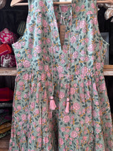 Load image into Gallery viewer, BORAGE MIDI dress - soft green with pink flowers
