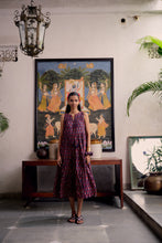Load image into Gallery viewer, The BORAGE MIDI dress - vintage Navy with Red butis
