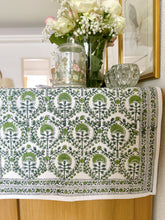 Load image into Gallery viewer, RANI/Table runner - block printed GREEN
