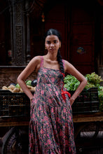 Load image into Gallery viewer, the SENF maxi - charcoal grey with pink floral
