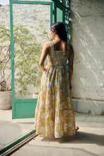 Load image into Gallery viewer, the BAY maxi dress - sweet yellow floral/One size
