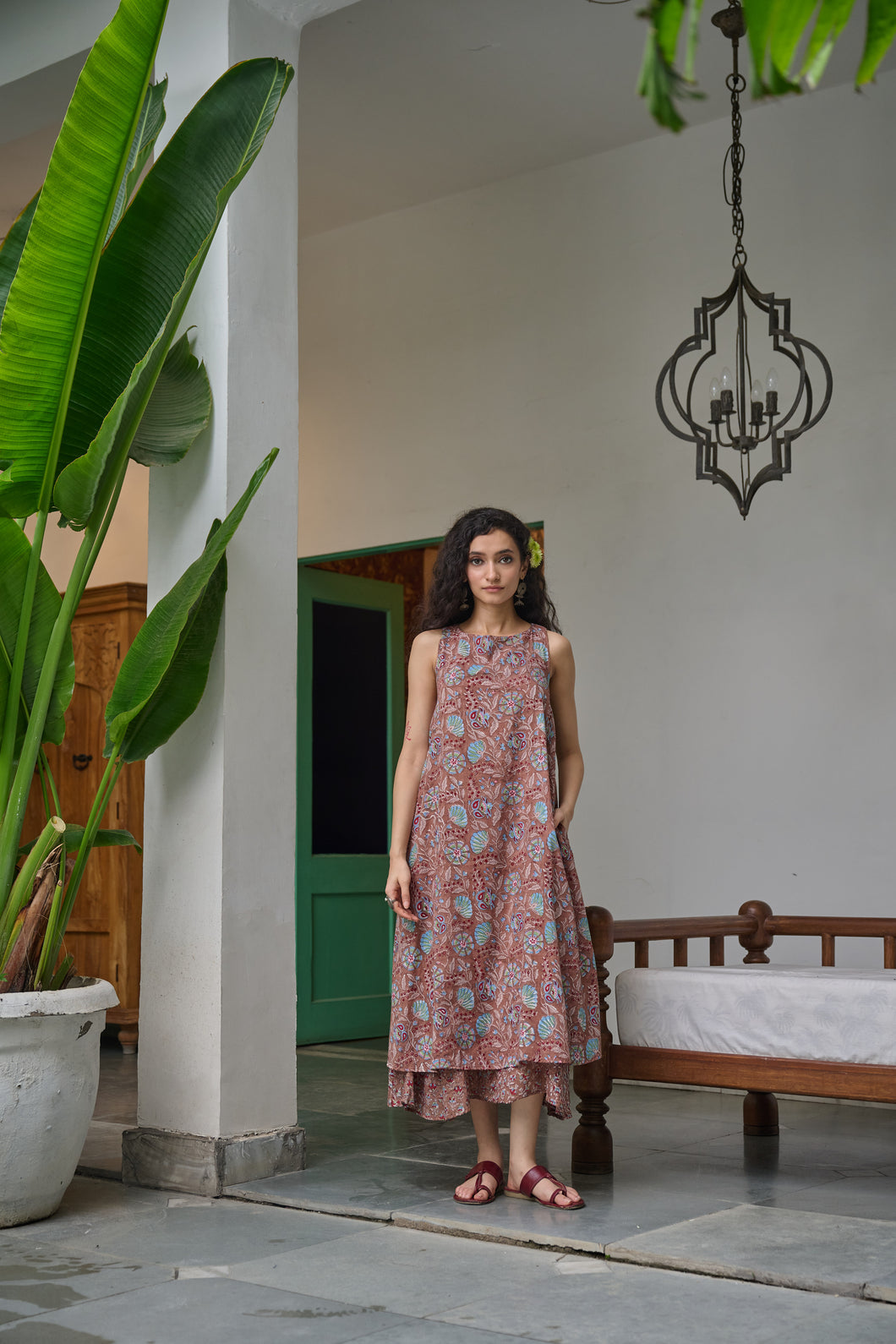 the KAFFIR midi - brown with red and pink floral