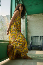 Load image into Gallery viewer, The TAMARIND maxi - yellow blockprinted tiered maxi
