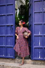 Load image into Gallery viewer, the ANISE midi - vintage navy with red butis
