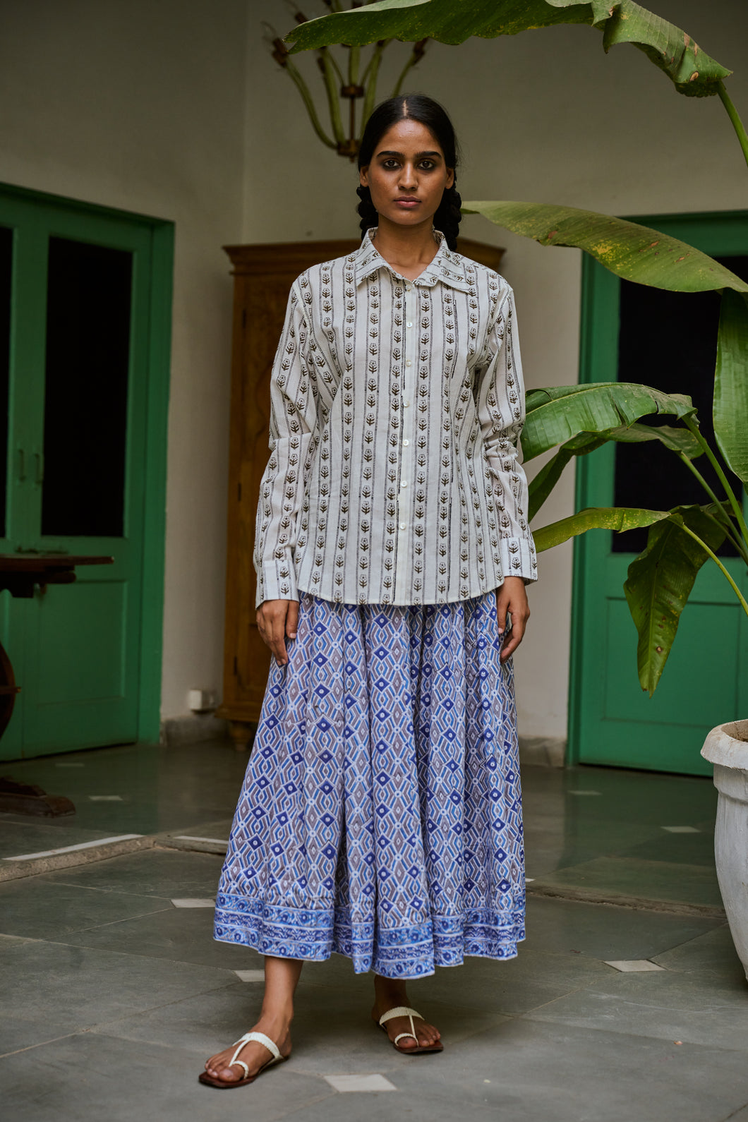 Panelled skirt with pockets - blue grey geometrics