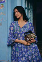 Load image into Gallery viewer, the STEVIA dress - blue floral
