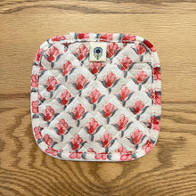 Load image into Gallery viewer, Quilted coasters (set of 6)
