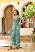 Load image into Gallery viewer, the BAY maxi dress - bottle green
