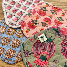 Load image into Gallery viewer, Quilted coasters (set of 6)
