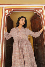 Load image into Gallery viewer, the CAJUN dress - beige floral
