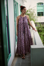 Load image into Gallery viewer, The TAMARIND maxi - Navy blockprinted tiered maxi
