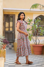 Load image into Gallery viewer, the CILANTRO midi - turquoise blue w/ pink butis
