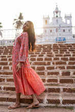 Load image into Gallery viewer, The WASABI midi -apricot w/ pink floral
