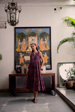 Load image into Gallery viewer, The BORAGE MIDI dress - vintage Navy with Red butis
