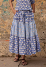 Load image into Gallery viewer, the TIERED skirt - Shades of blue
