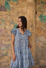 Load image into Gallery viewer, the CILANTRO mini - soft blue floral
