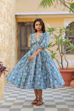 Load image into Gallery viewer, the ANISE midi - blue geometric
