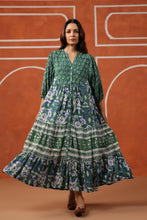 Load image into Gallery viewer, The CHILLI midi - forest green and blue floral
