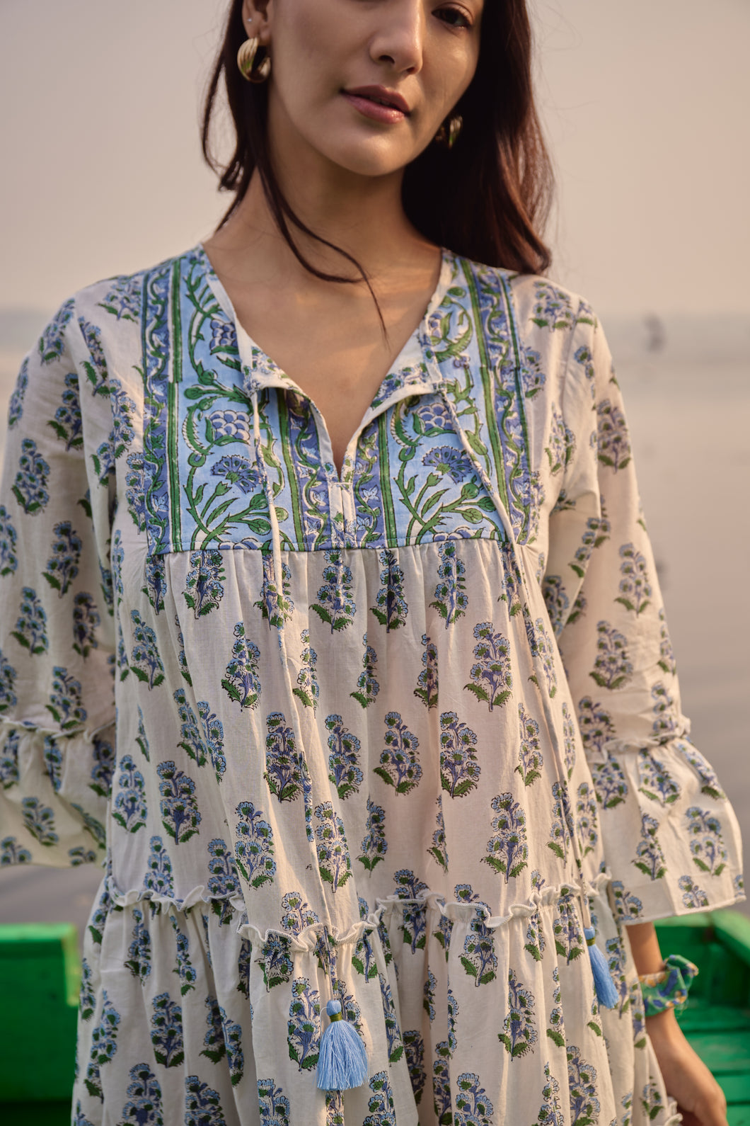 the STEVIA dress - white & blue floral