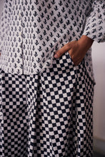 Load image into Gallery viewer, the GINGER pants- black &amp; white checkered
