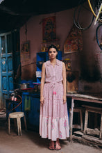 Load image into Gallery viewer, CINNAMON skirt - light pink butis
